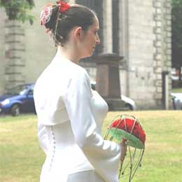 Gerbera bouquet and hairpiece